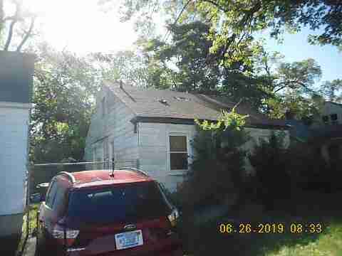 16184 Strathmoor (4)_m.jpg